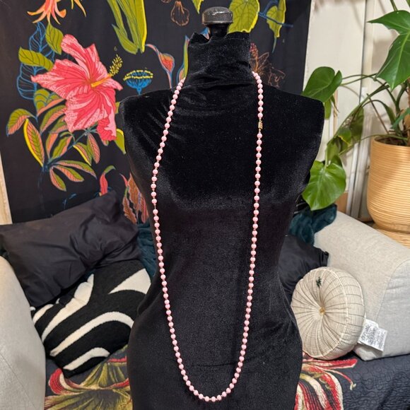 Vintage Beaded Necklace, Rope Length, Box Clasp, Pink & Gold Tone - Picture 6 of 15